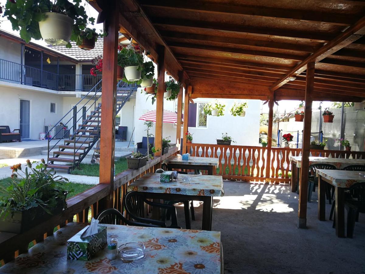 Vila Baciu Hotel Tuzla Buitenkant foto