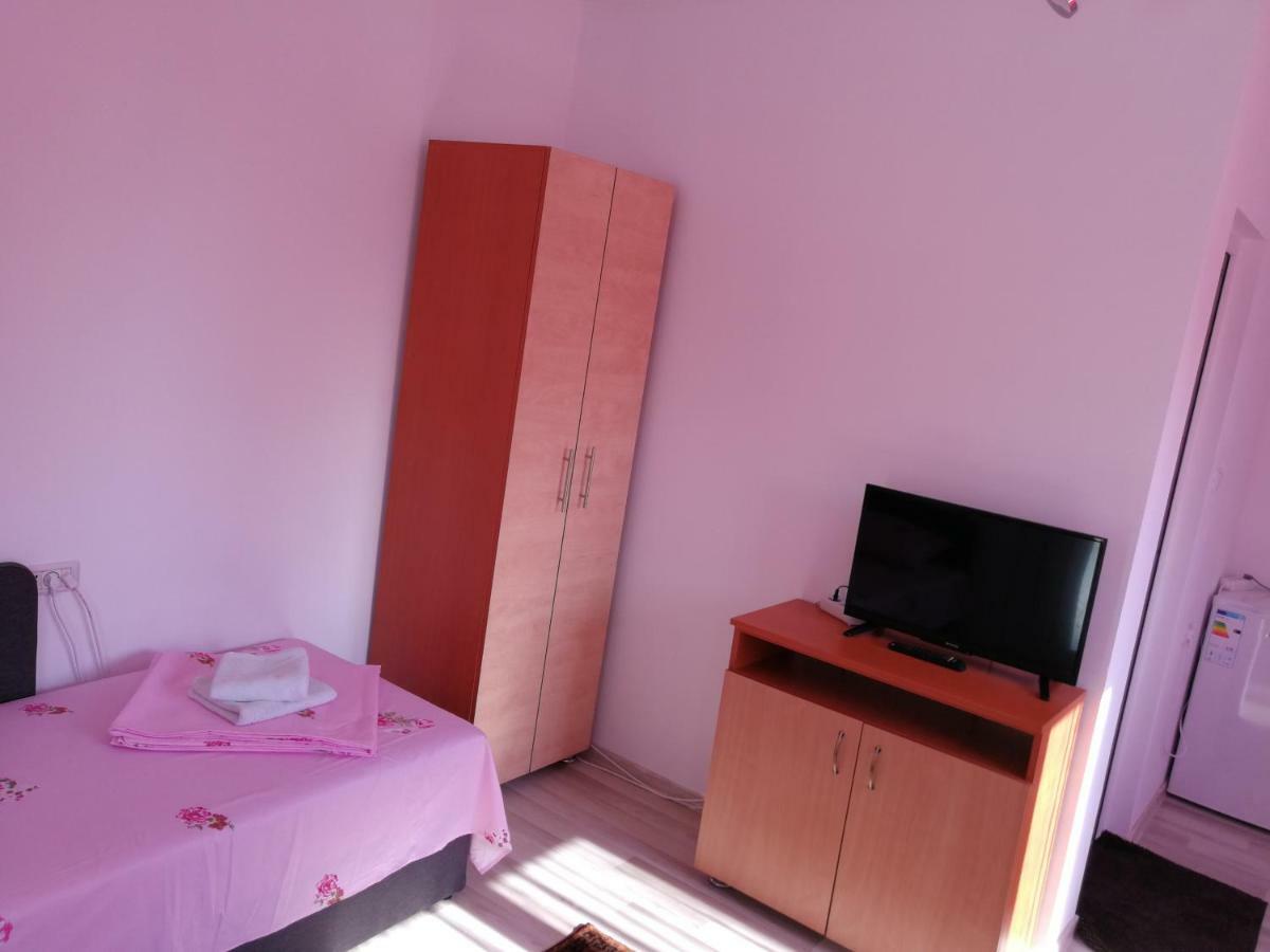 Vila Baciu Hotel Tuzla Buitenkant foto